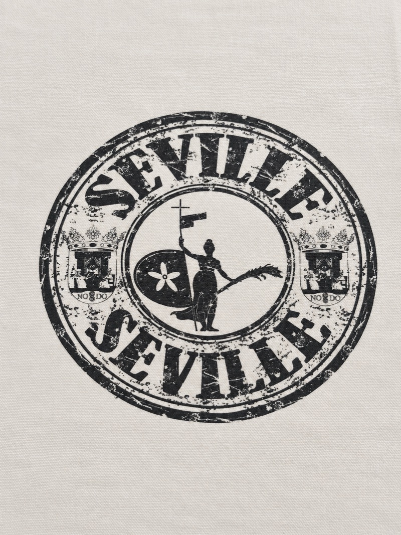 Detalle del sello estampado con el nombre de Sevilla y la figura del Giraldillo